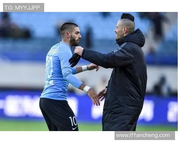 足球明星与中国菜的完美结合精彩瞬间分享 足球明星与中国菜的完美结合精彩瞬间分享